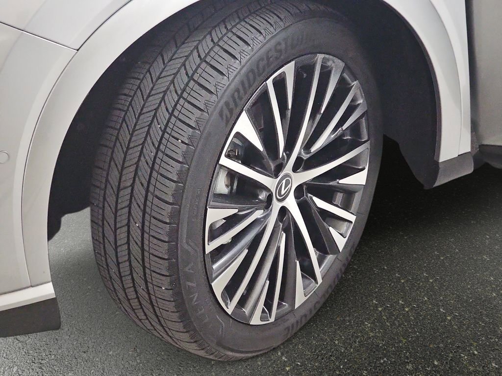 Certified 2025 Lexus RX 350 Premium Plus w/ Convenience Package AWD/4WD image 32