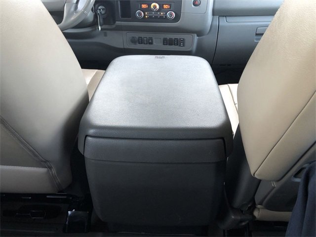 Used 2019 Nissan NV 3500 SL image 20