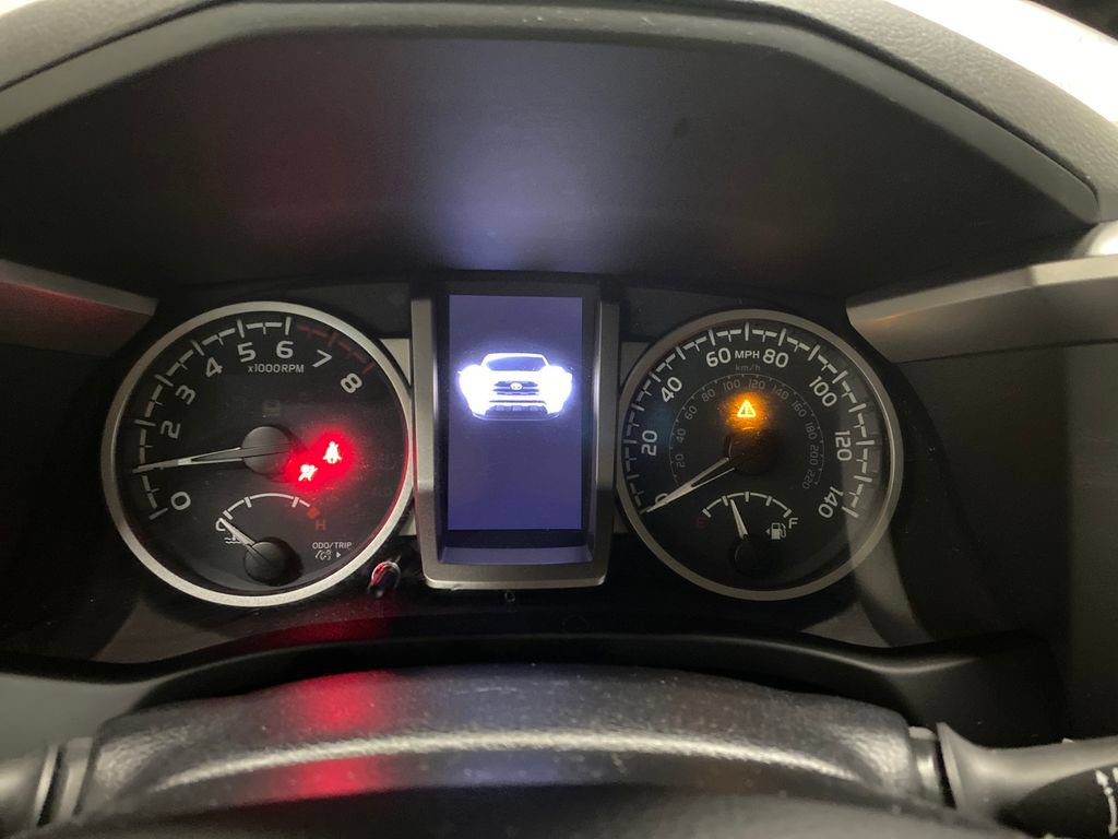 Used 2023 Toyota Tacoma SR5 RWD image 18