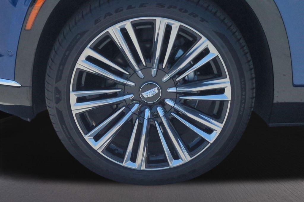 Certified 2026 Cadillac Vistiq Premium Luxury AWD/4WD image 19