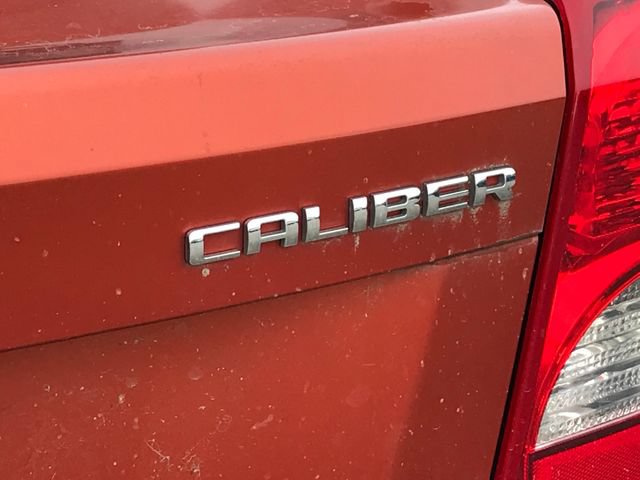 Used 2009 Dodge Caliber SXT FWD image 6