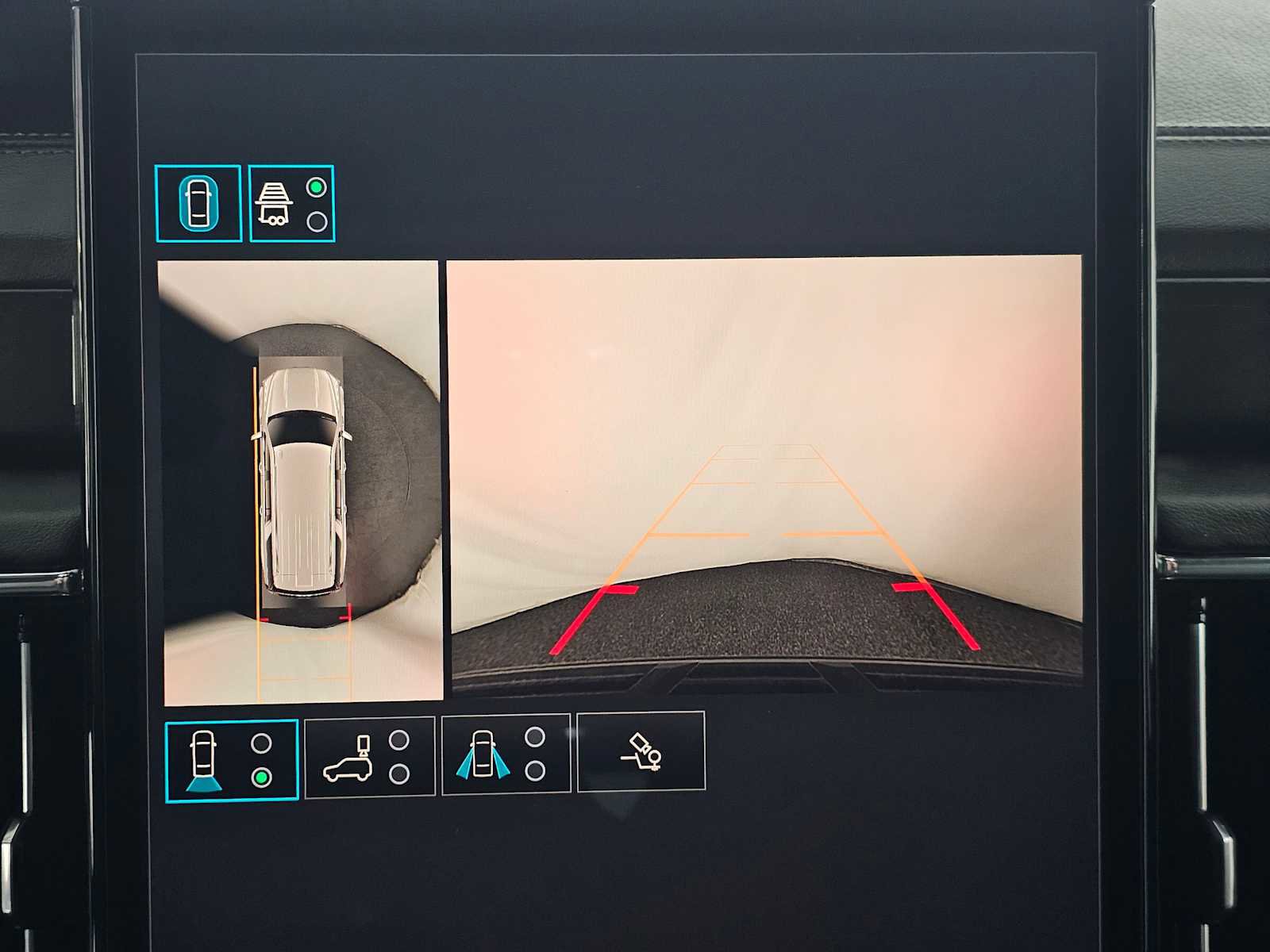New 2026 GMC Yukon XL Denali w/ Advanced Technology Package image 29