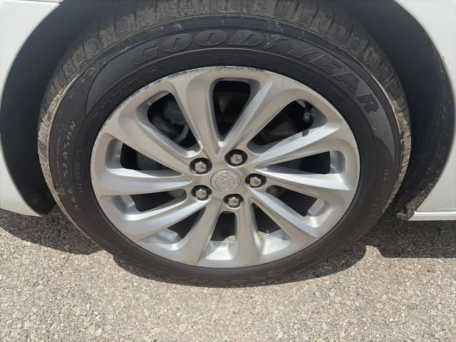 Used 2016 Buick LaCrosse Leather FWD image 10