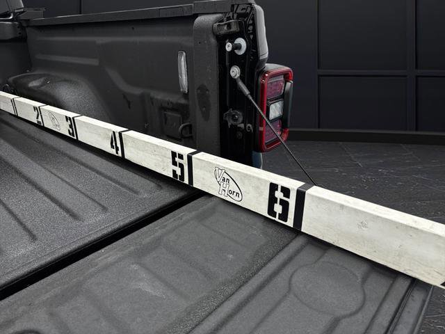 Used 2024 Jeep Gladiator Rubicon w/ Technology Group image 15