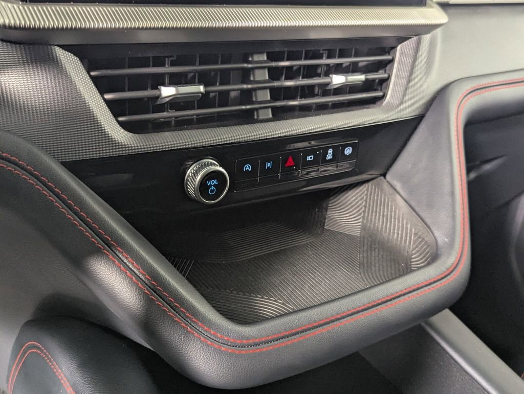 Used 2025 Ford Explorer ST-Line w/ ST-Line Street Pack AWD/4WD image 19