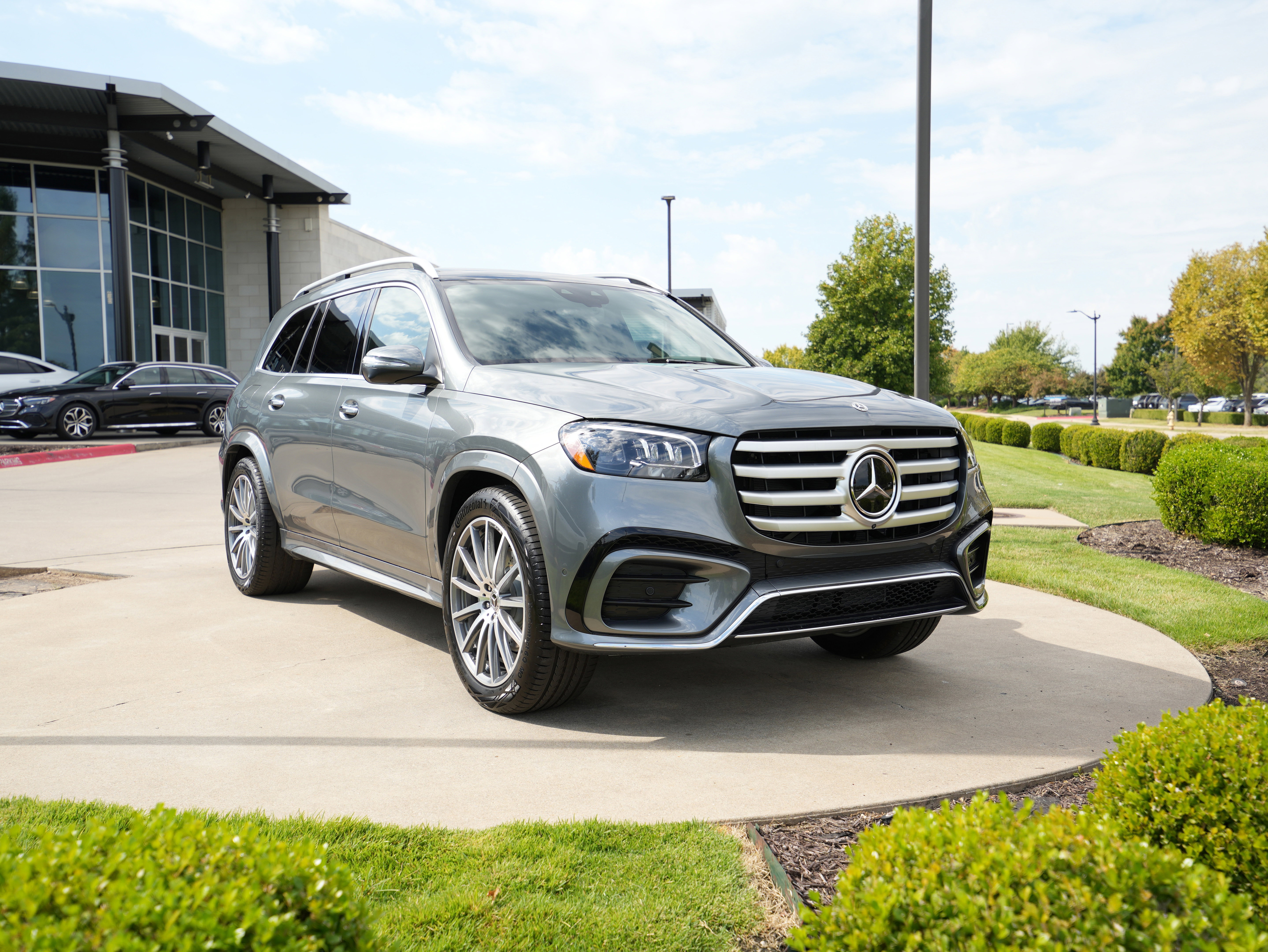 New 2025 Mercedes-Benz GLS 450 4MATIC