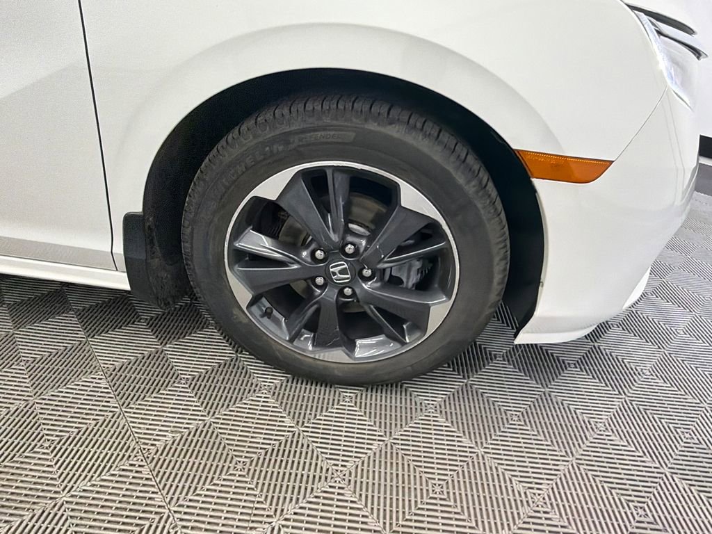 Used 2022 Honda Odyssey Elite image 14