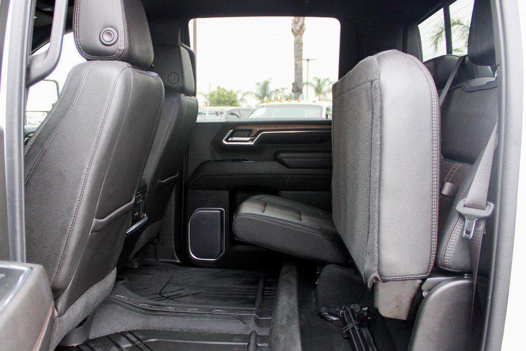 Used 2024 Chevrolet Silverado 3500 High Country w/ High Country Premium Package image 42