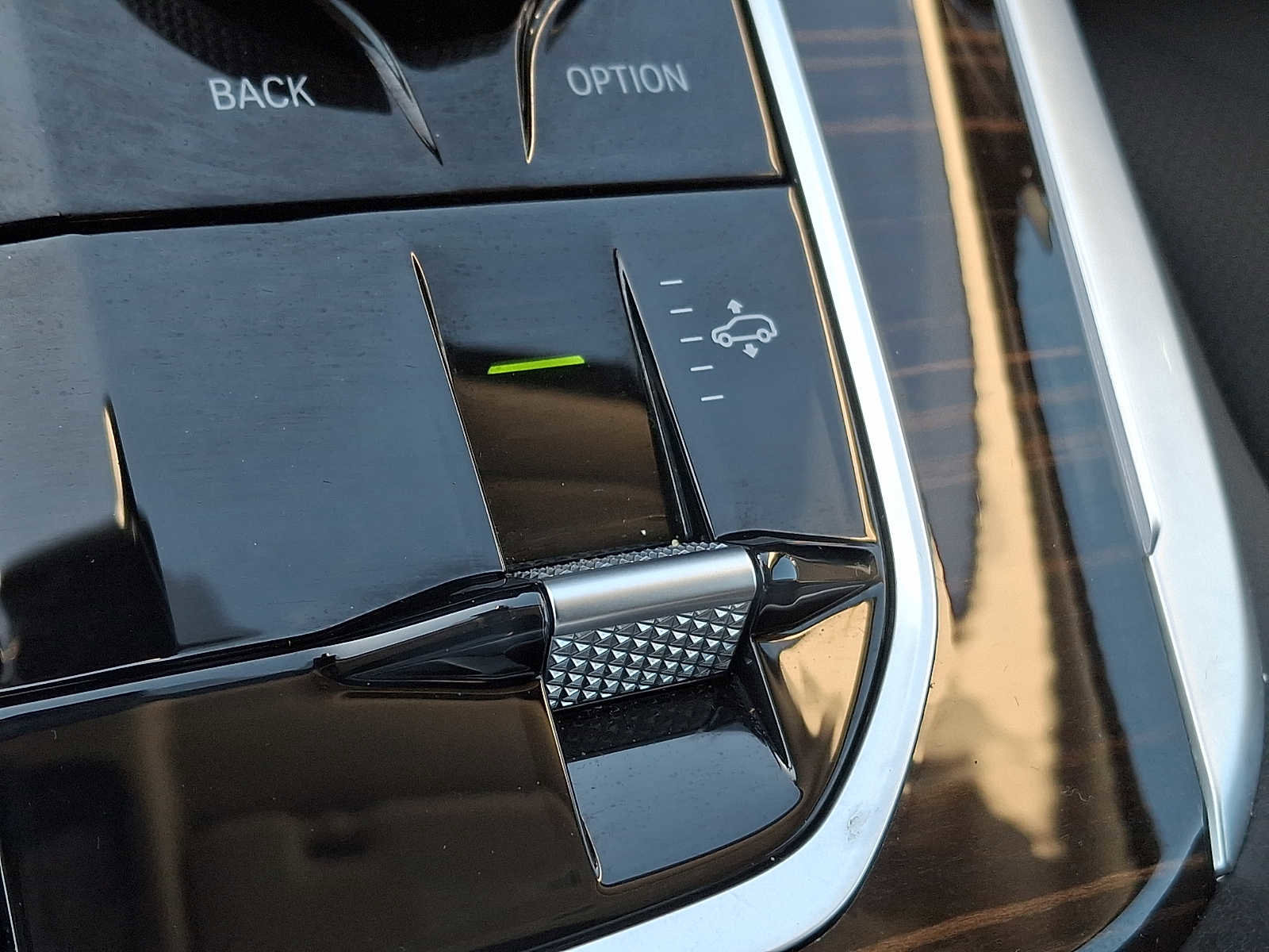 Used 2026 BMW X7 xDrive40i image 18