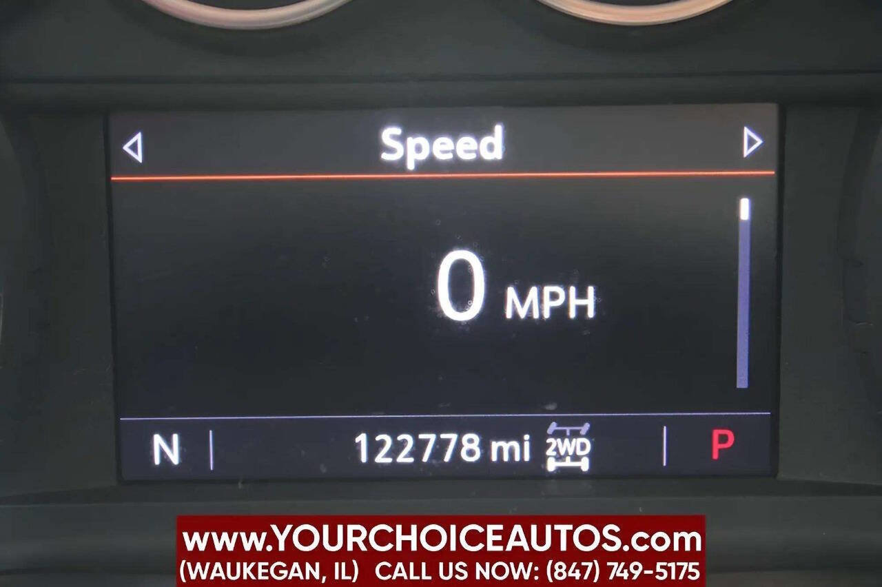 Used 2019 Chevrolet Silverado 1500 LT w/ All-Star Edition image 9