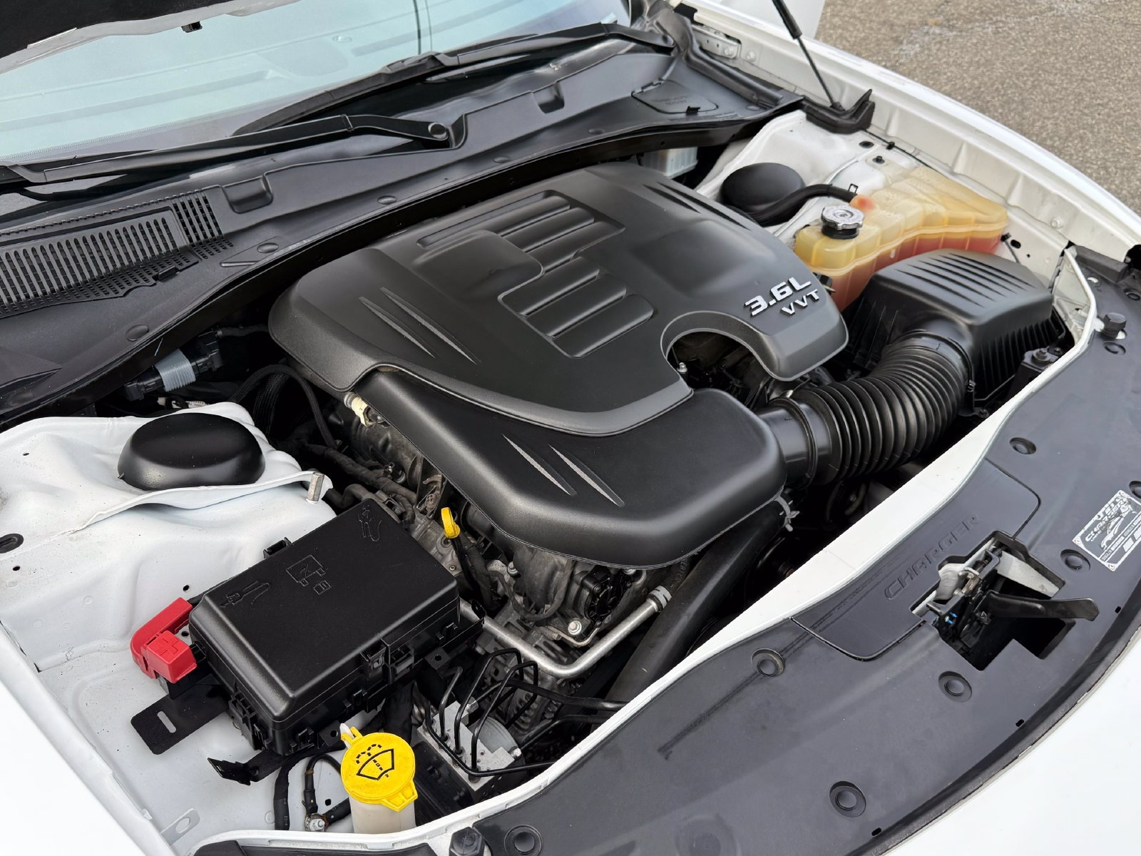 Used 2023 Dodge Charger SXT RWD image 41