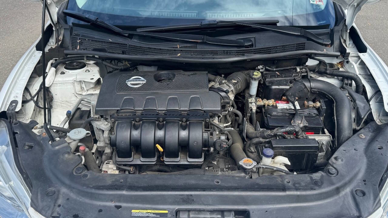 Used 2015 Nissan Sentra S image 21