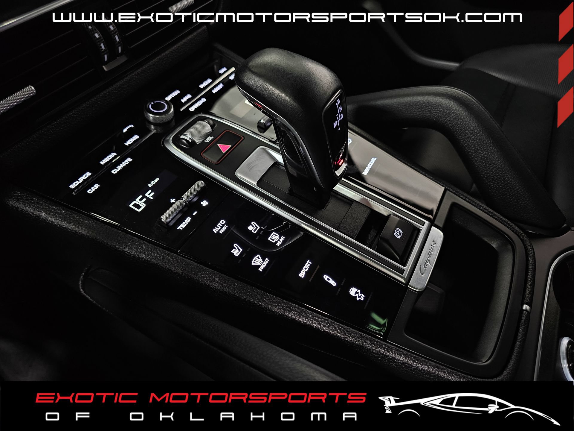 Used 2023 Porsche Cayenne S Platinum AWD/4WD image 24