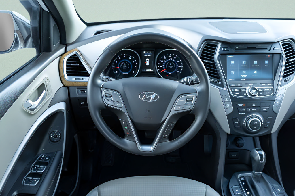 Used 2016 Hyundai Santa Fe Sport 2.0T w/ Option Group 05 FWD image 19