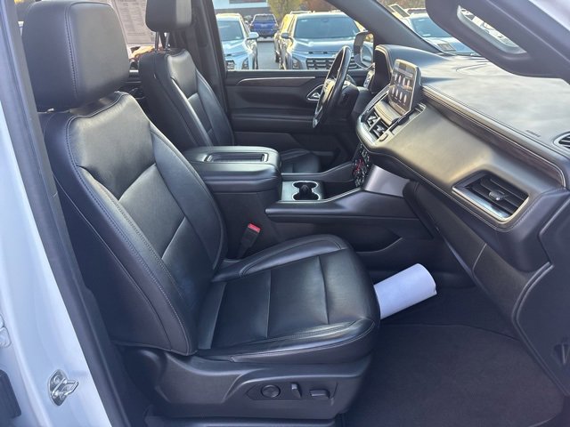 Used 2021 Chevrolet Tahoe LT w/ LT Signature Package image 28