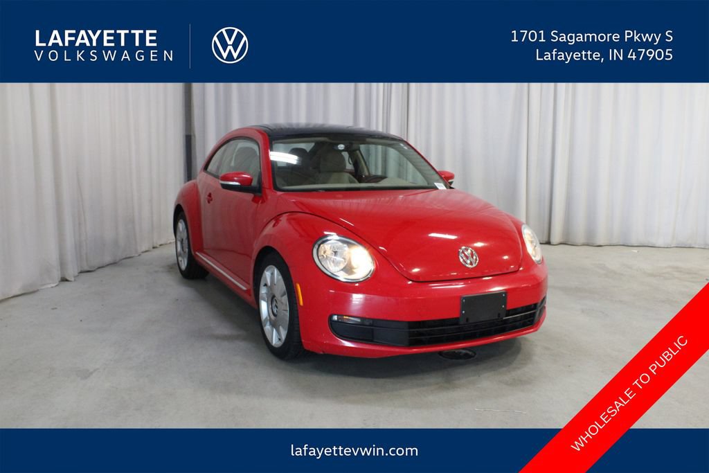 Used 2012 Volkswagen Beetle 2.5 FWD video 1