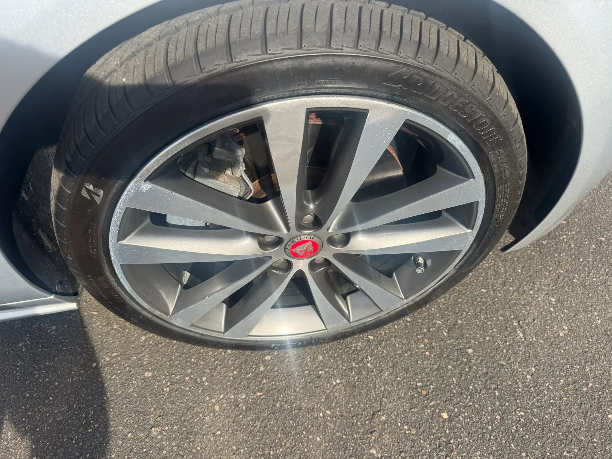 Used 2017 Jaguar XE R-Sport image 13