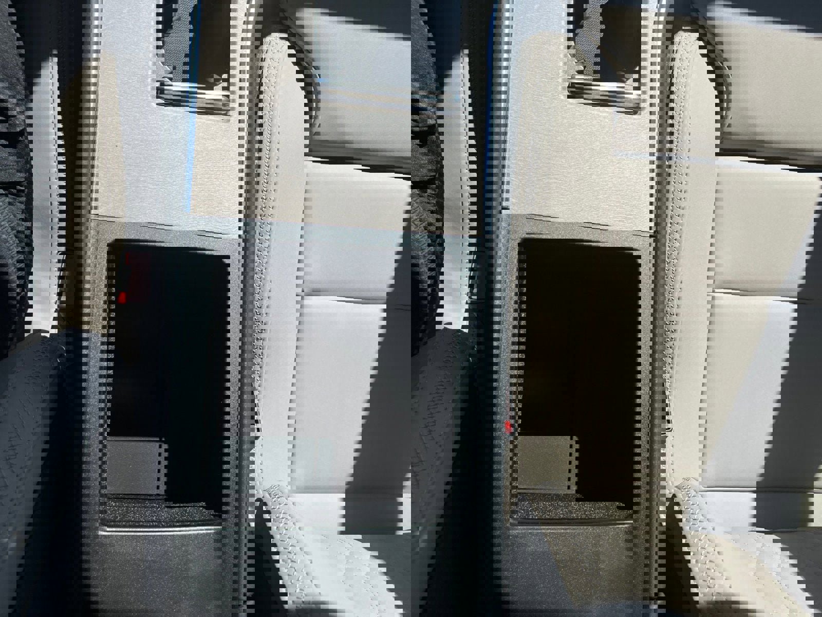 New 2025 Volvo EX90 Ultra image 22