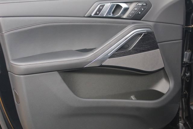 New 2026 BMW X6 xDrive40i w/ Executive Package image 20
