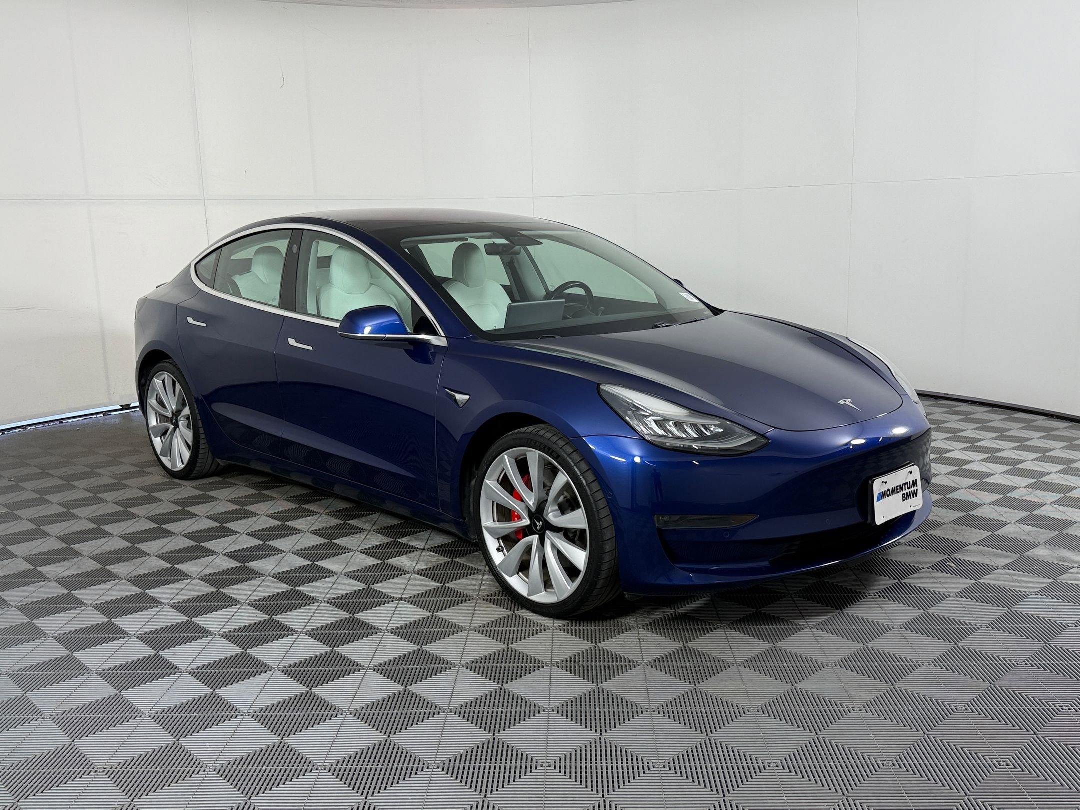 Used 2019 Tesla Model 3 Long Range AWD/4WD image 7