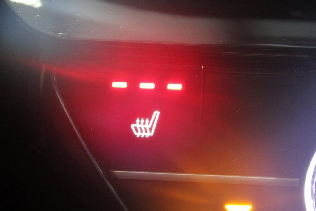 Used 2022 Honda Civic Touring image 32