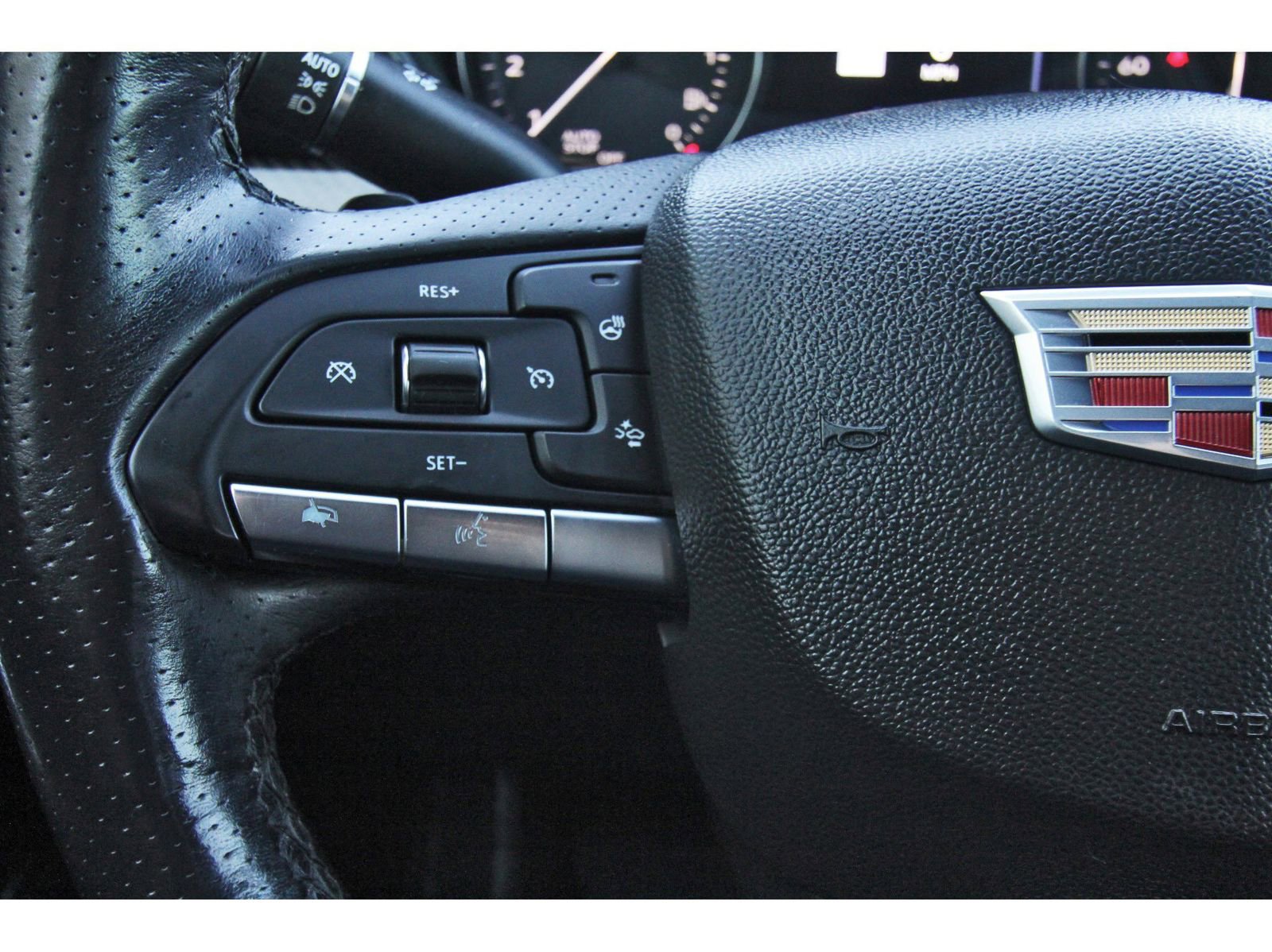 Used 2021 Cadillac XT4 Sport image 18