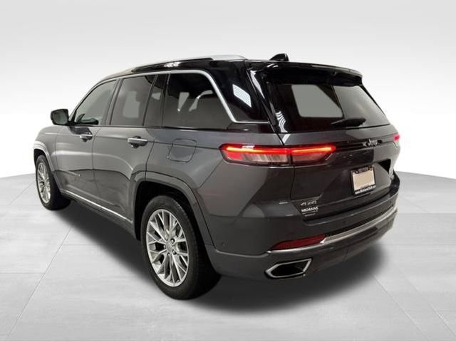 Used 2023 Jeep Grand Cherokee Summit w/ Adv Protech Group IV image 11