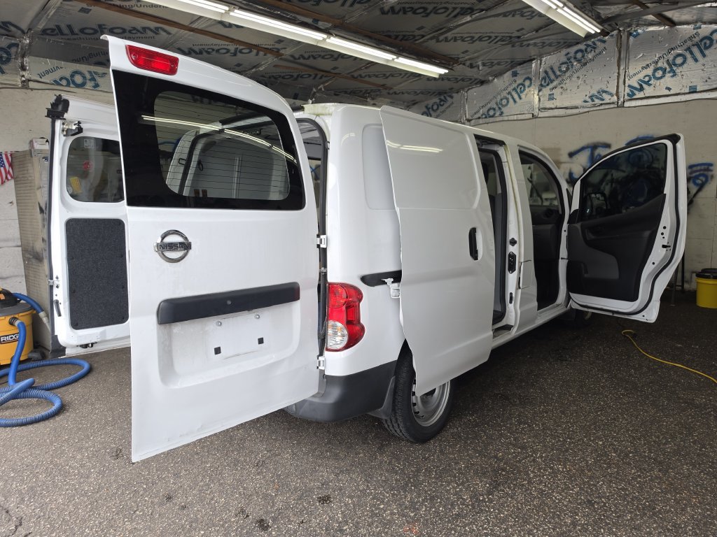 Used 2021 Nissan NV200 S w/ Back Door Glass Package FWD image 2