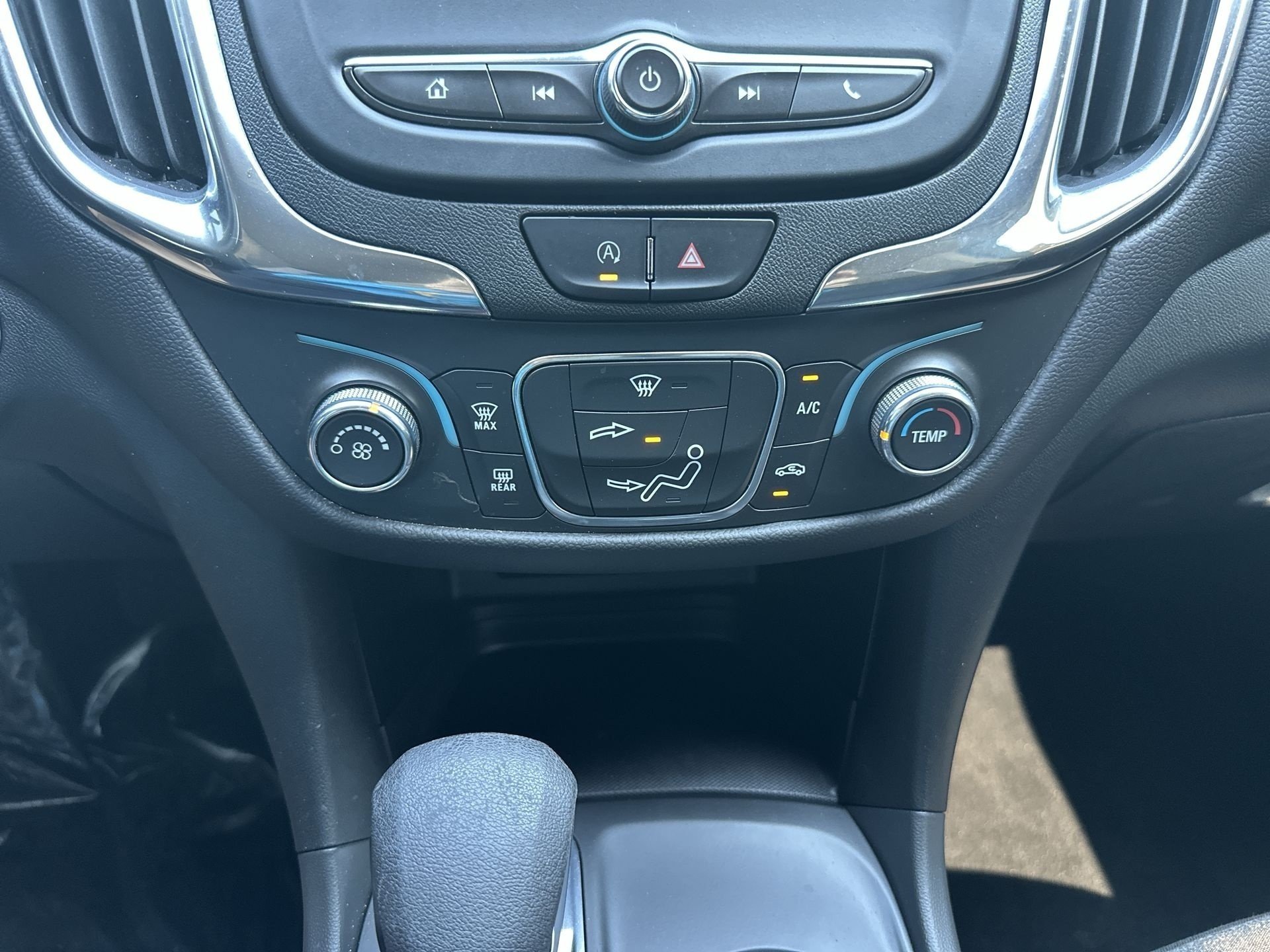 Certified 2023 Chevrolet Equinox LT FWD image 34