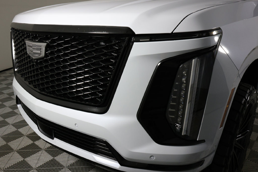 Used 2026 Cadillac Escalade Sport w/ LPO, ONYX Package AWD/4WD image 44