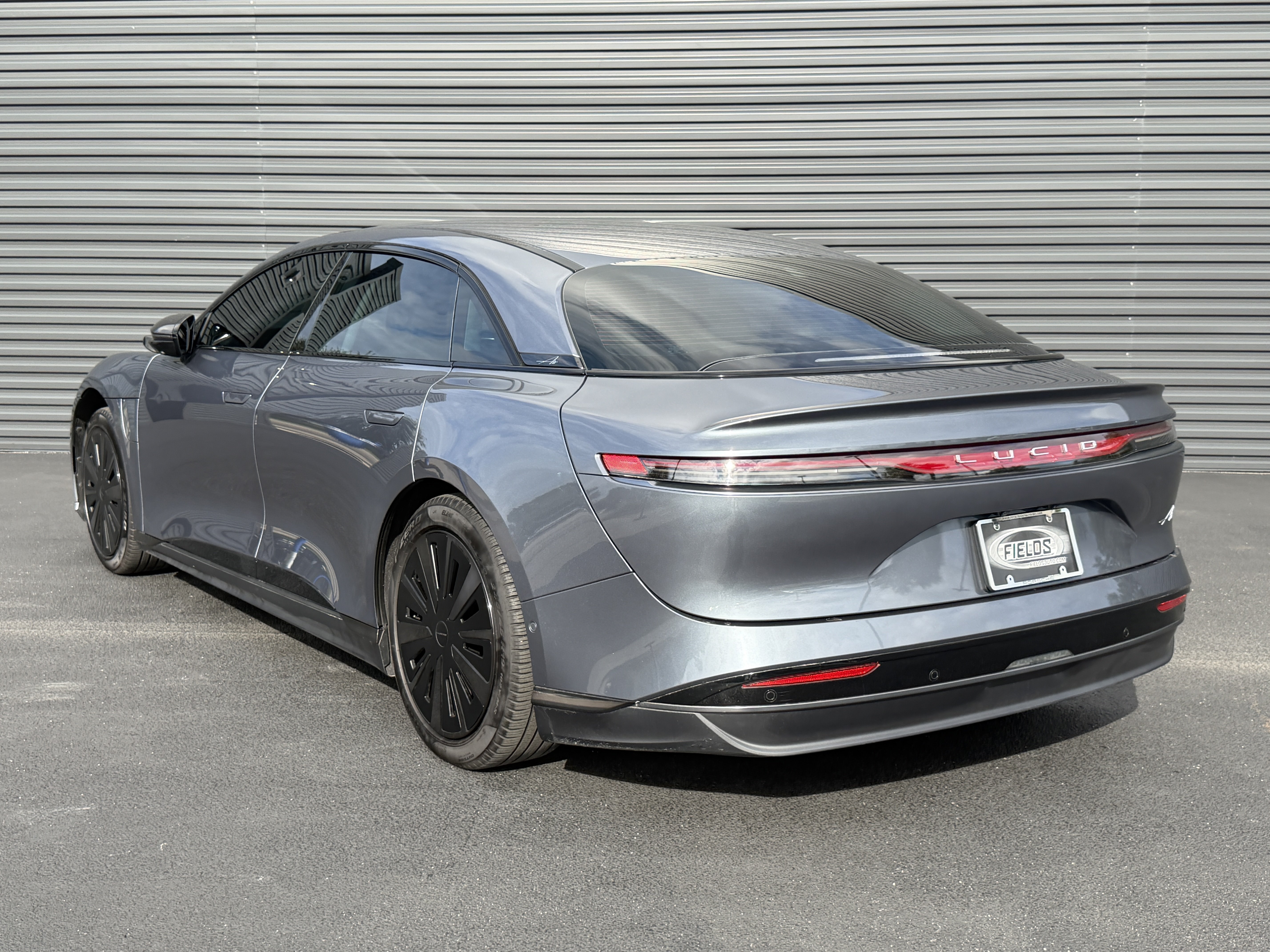 Used 2025 Lucid Air Pure RWD image 3