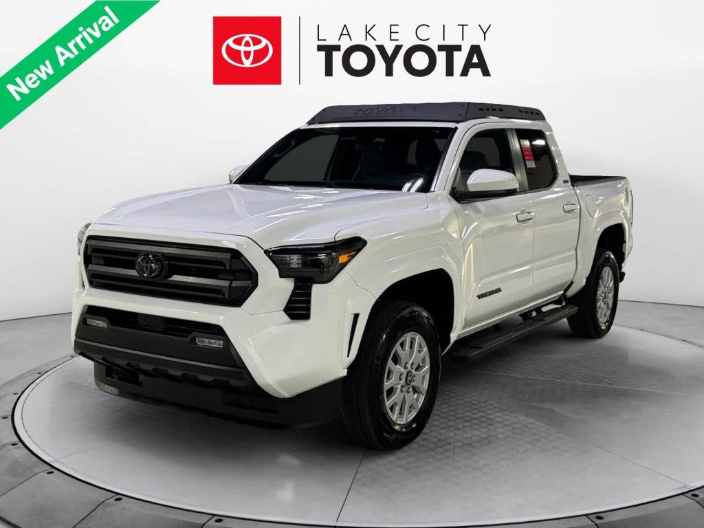 New 2025 Toyota Tacoma SR5
