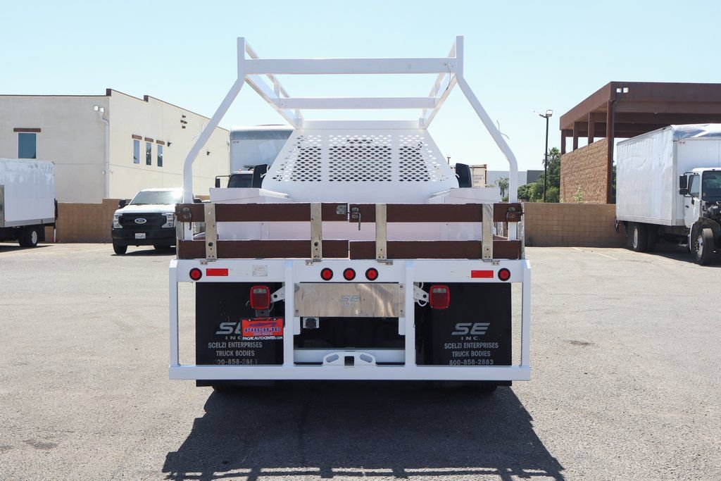 Used 2016 Ford F650 2WD Crew Cab Super Duty image 7