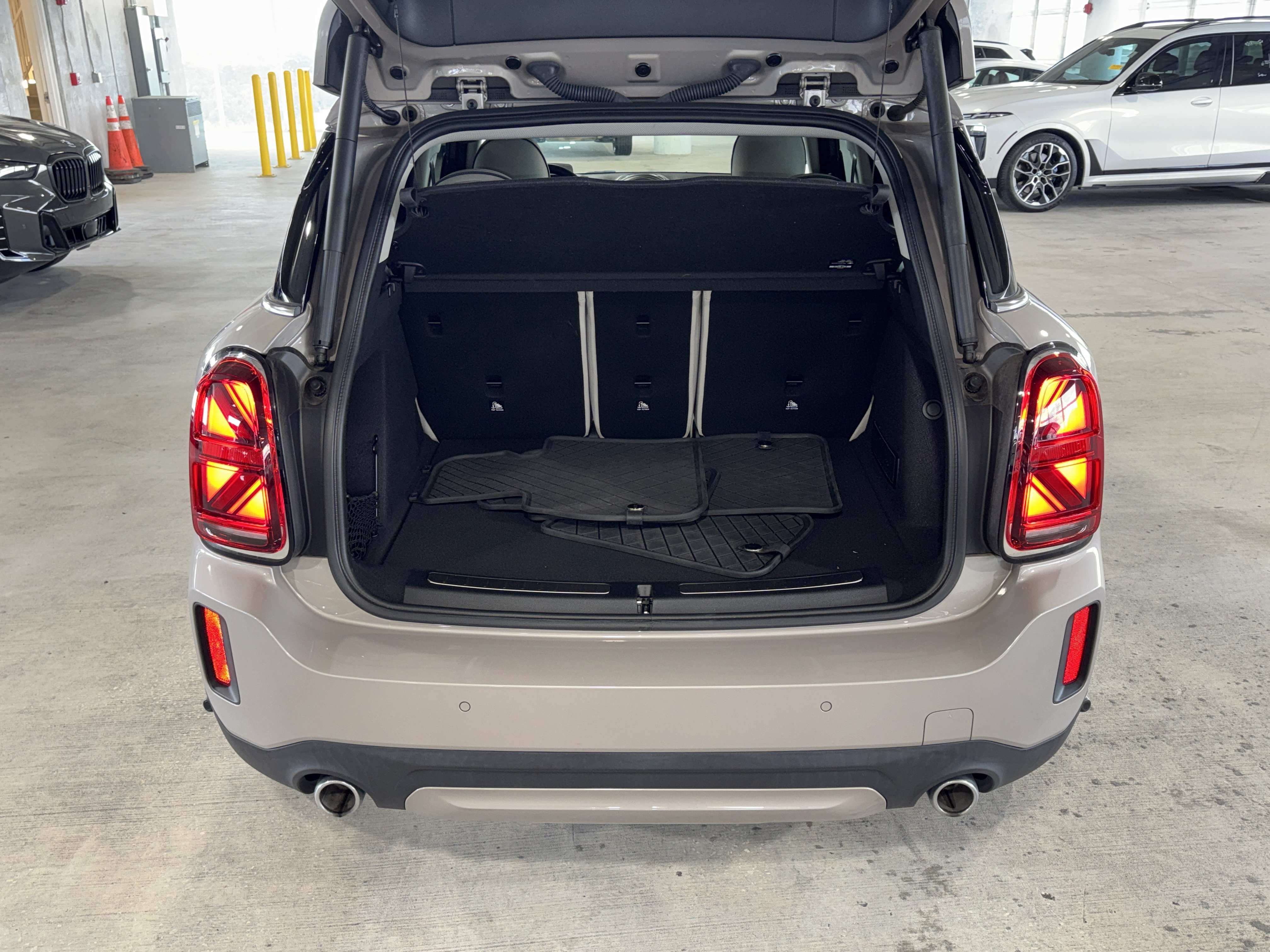 Used 2024 MINI Cooper Countryman S FWD image 13