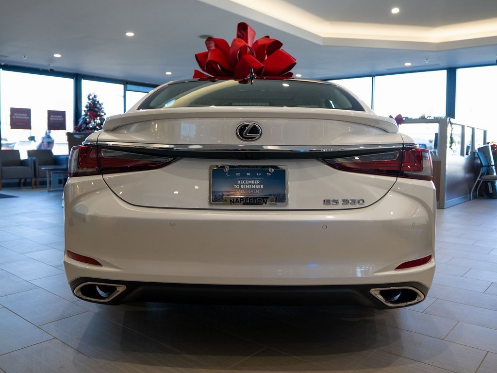 New 2025 Lexus ES 350 Luxury image 5
