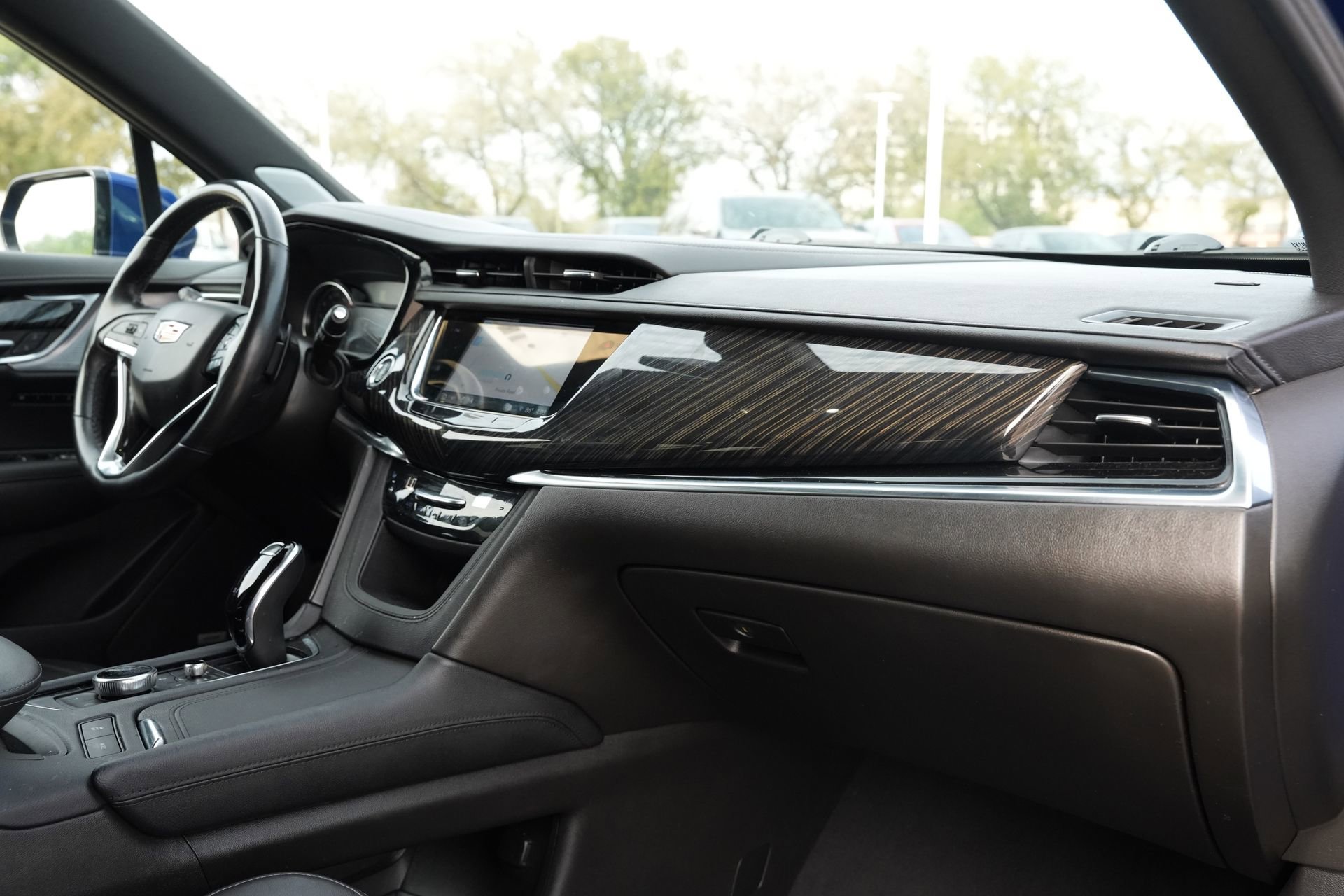 Used 2023 Cadillac XT6 Premium Luxury image 26