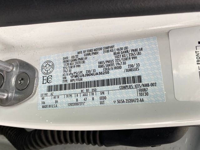 Used 2022 Ford Escape Titanium AWD/4WD image 24
