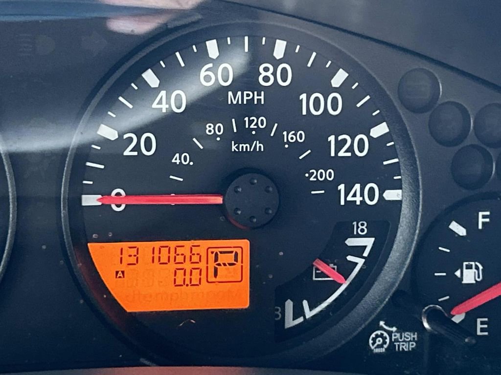 Used 2014 Nissan Frontier SV image 28