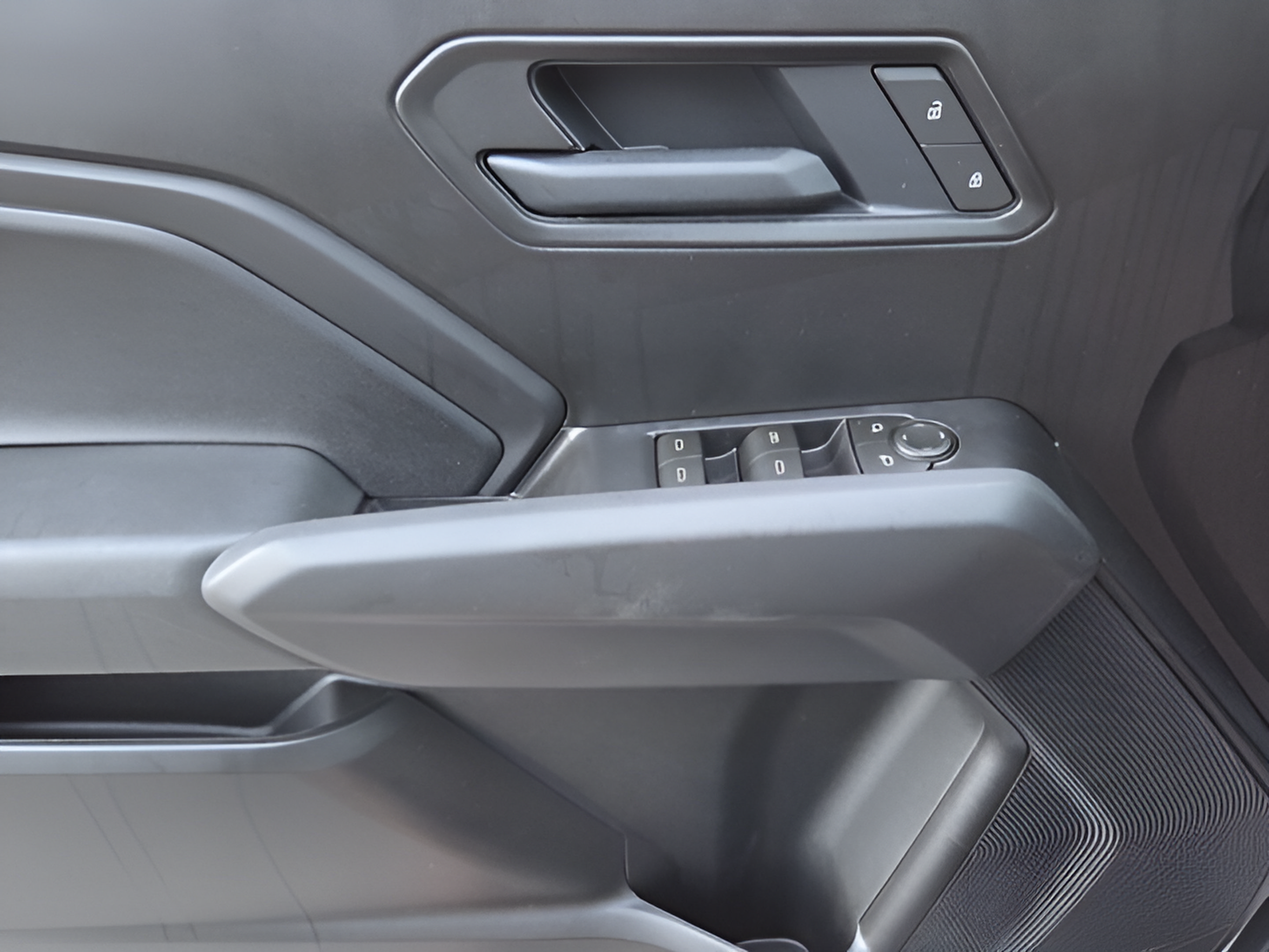 New 2026 Chevrolet Colorado Trail Boss AWD/4WD image 28