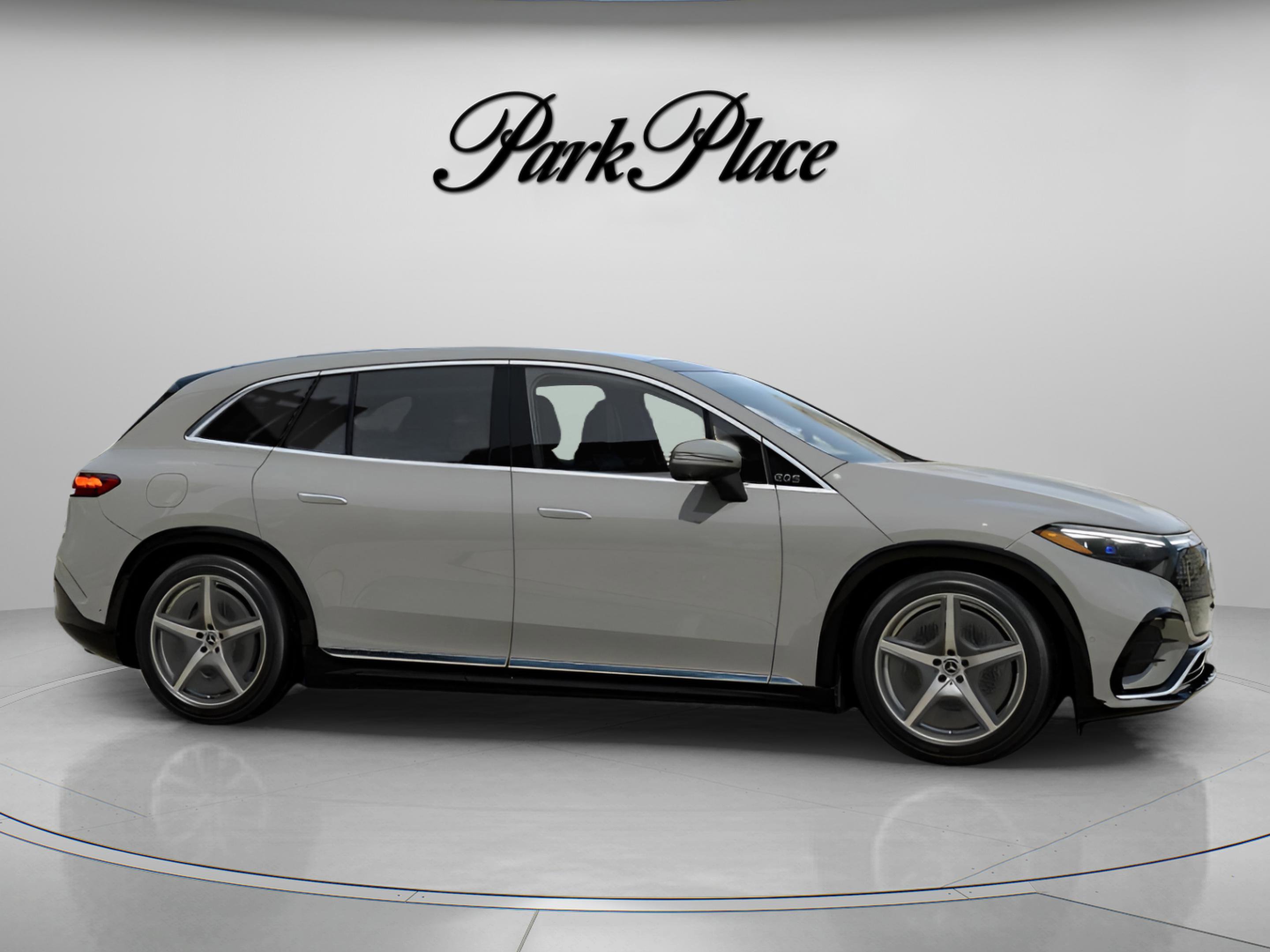 Certified 2023 Mercedes-Benz EQS 580 4MATIC SUV image 29