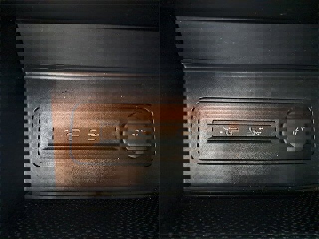 Used 2022 Volkswagen Atlas SE image 26