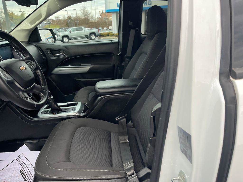 Used 2022 Chevrolet Colorado LT w/ Fleet Safety Package image 19