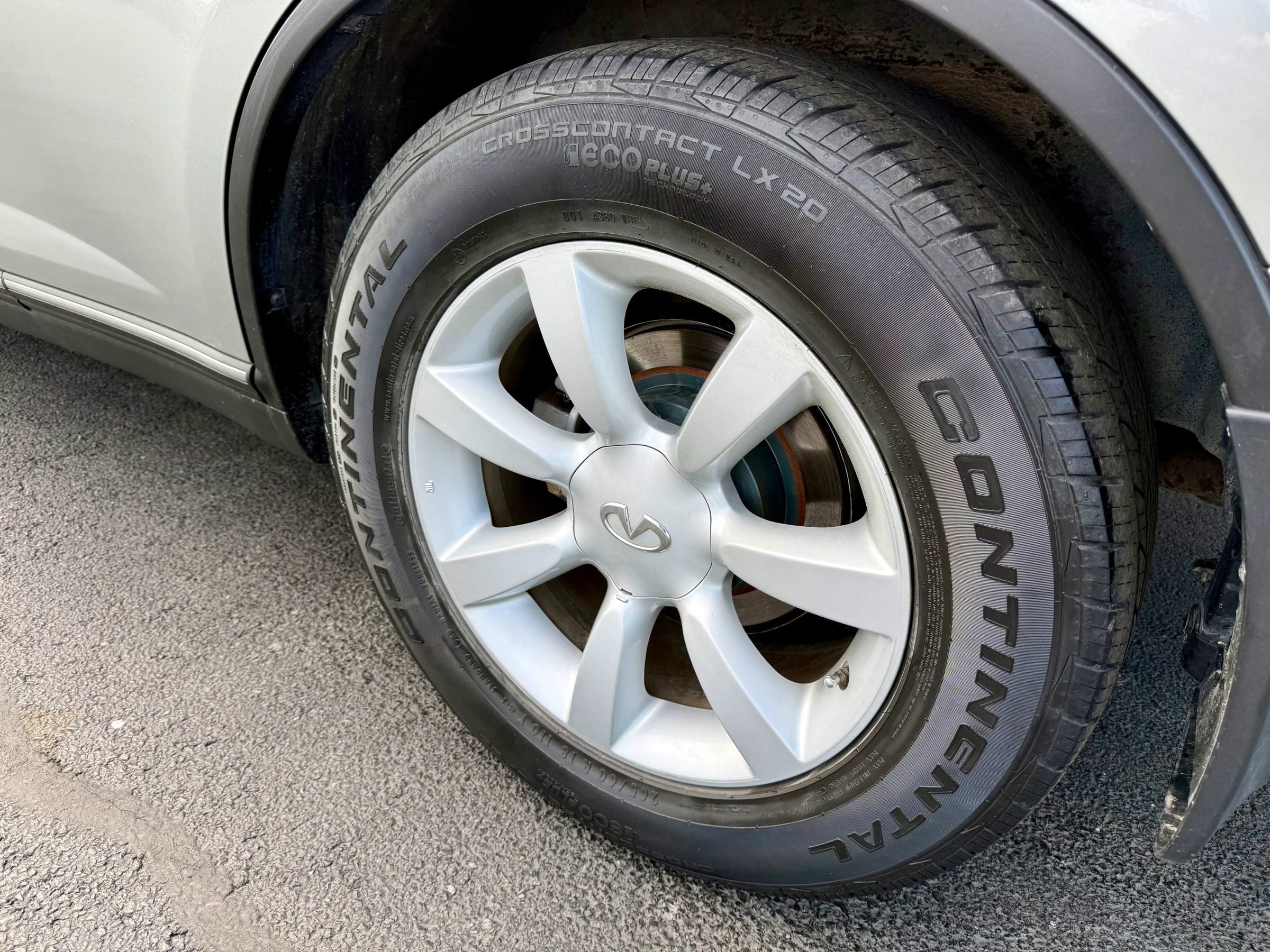 Used 2004 INFINITI FX35 AWD w/ Touring Pkg image 3