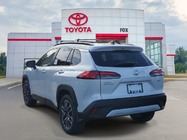 New 2026 Toyota Corolla Cross XLE w/ Convenience Package FWD image 3