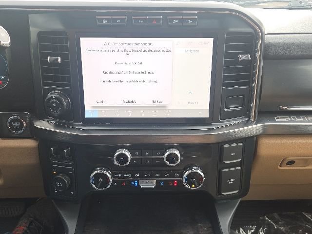 Used 2024 Ford F350 Lariat w/ Lariat Ultimate Package AWD/4WD image 30