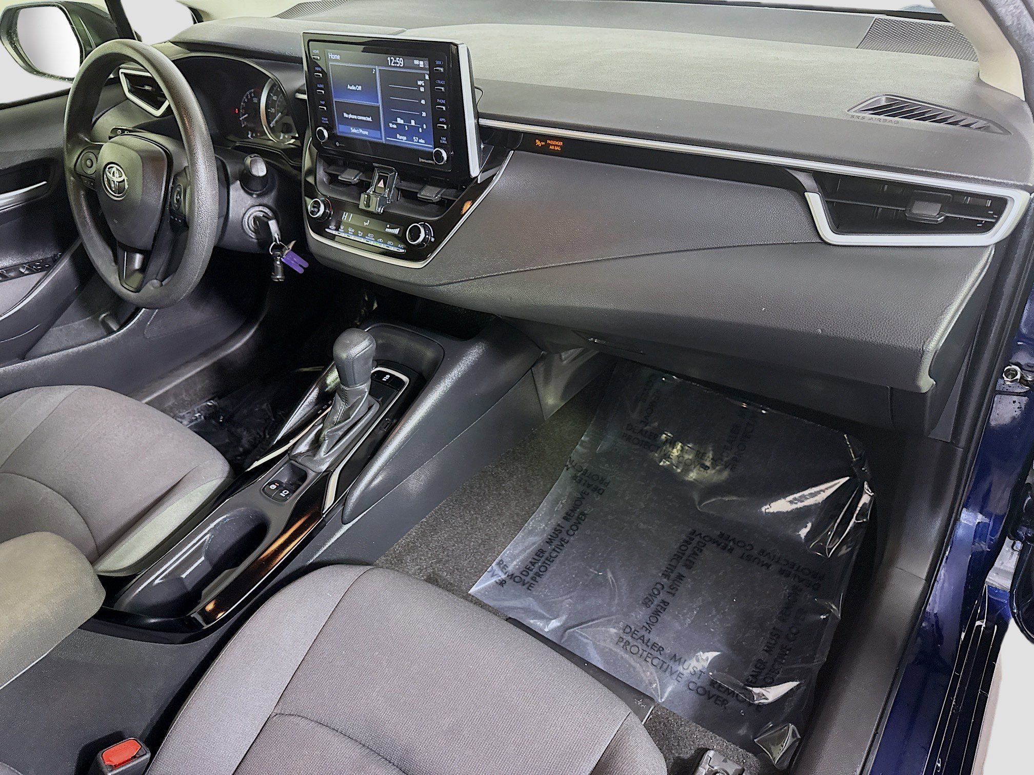 Used 2021 Toyota Corolla LE image 29