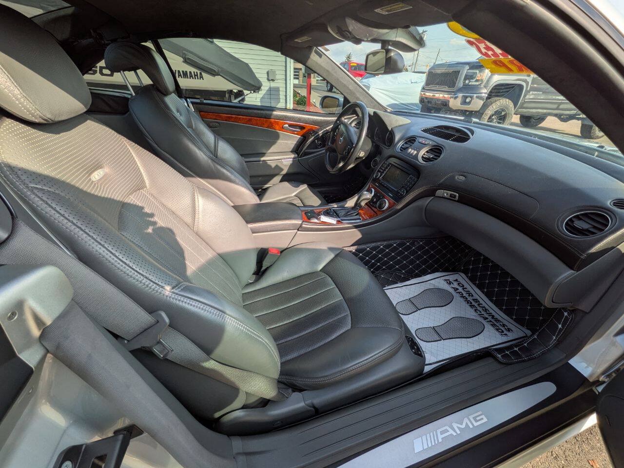 Used 2005 Mercedes-Benz SL 55 AMG image 24