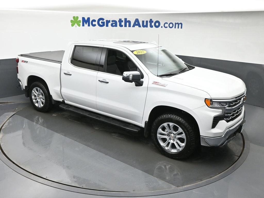 Used 2025 Chevrolet Silverado 1500 LTZ w/ LTZ Premium Package image 3