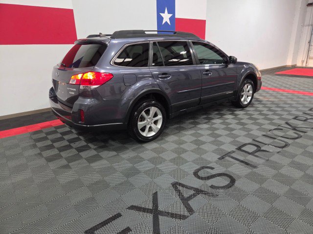 Used 2014 Subaru Outback 2.5i Limited image 25