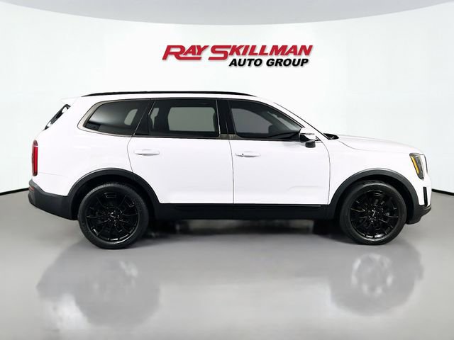 Used 2022 Kia Telluride EX w/ EX Premium Package image 8